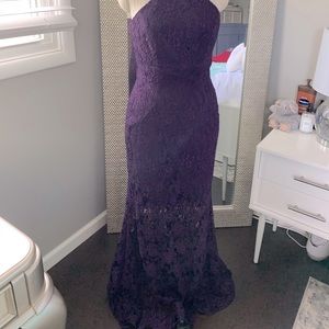 Alfred Angelo sample sz 4 purple lace dress